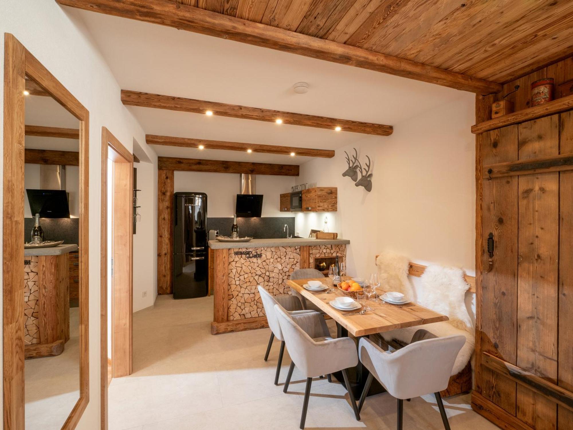 Tirol Chalet Brixen Бріксен-ім-Тале Екстер'єр фото