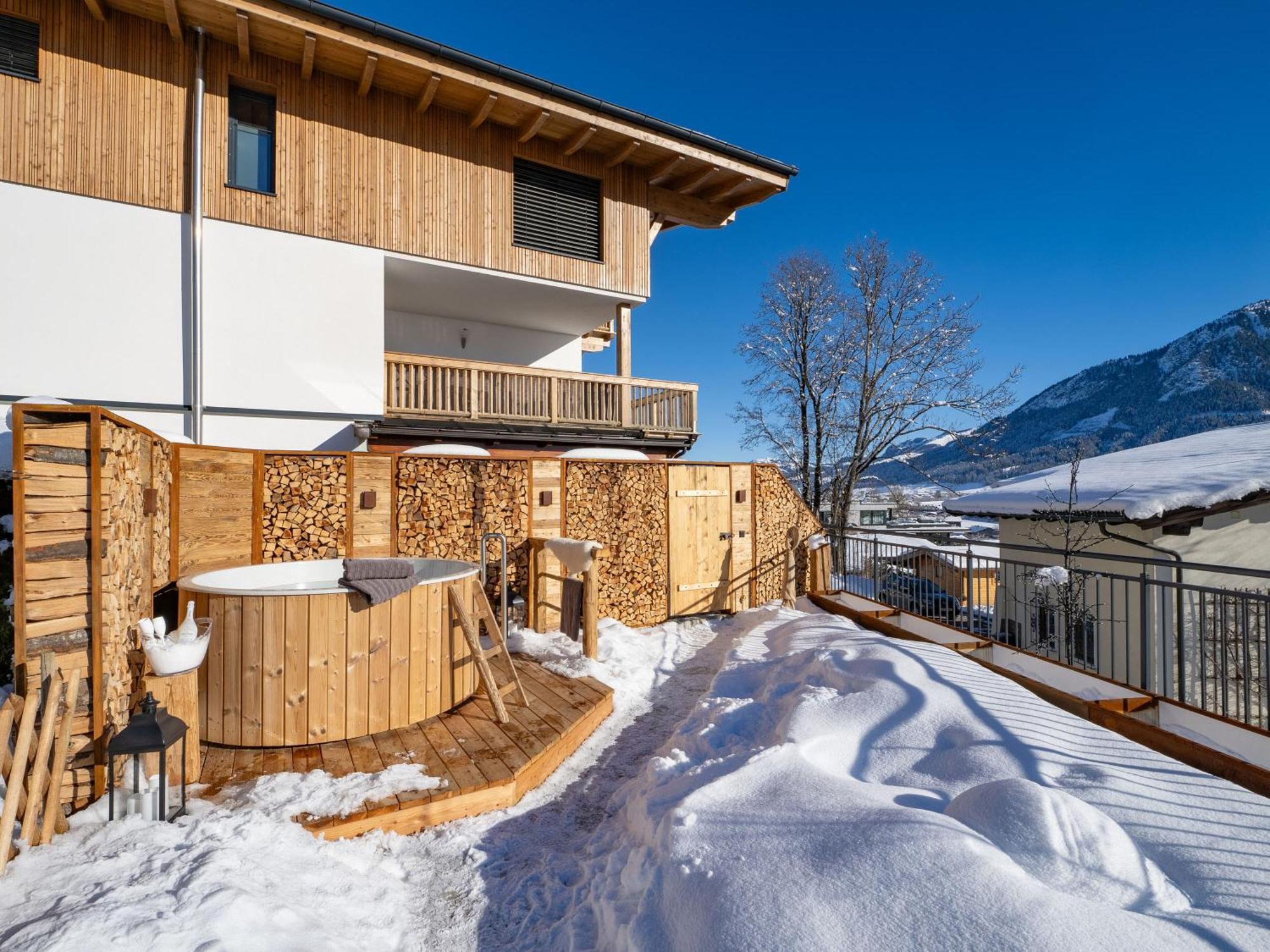 Tirol Chalet Brixen Бріксен-ім-Тале Екстер'єр фото