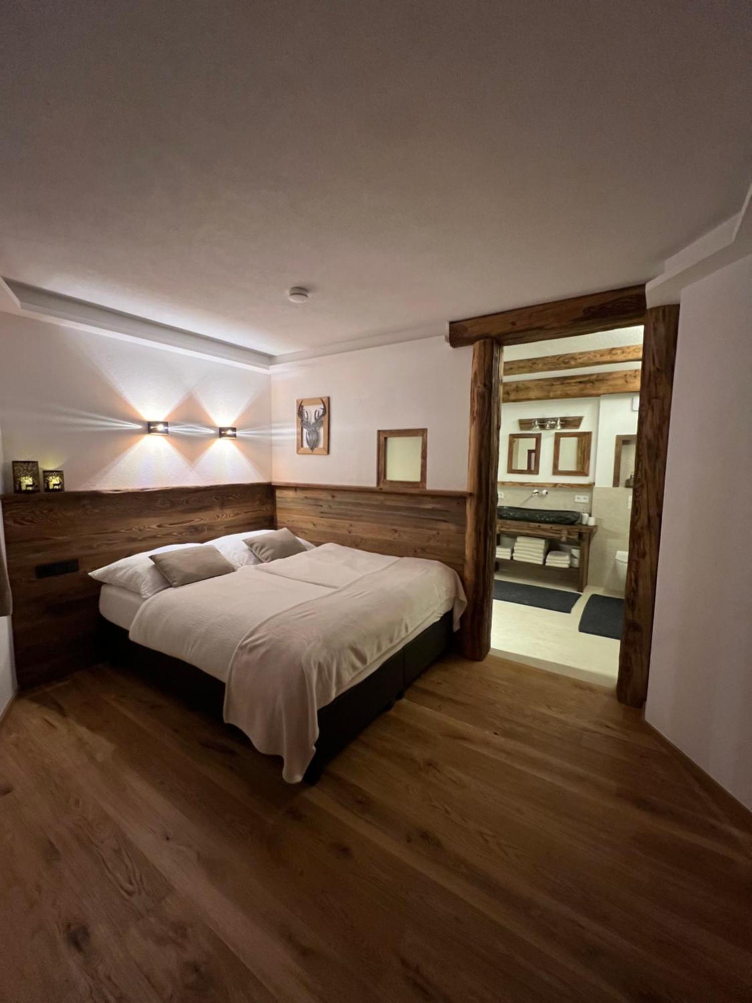 Tirol Chalet Brixen Бріксен-ім-Тале Екстер'єр фото